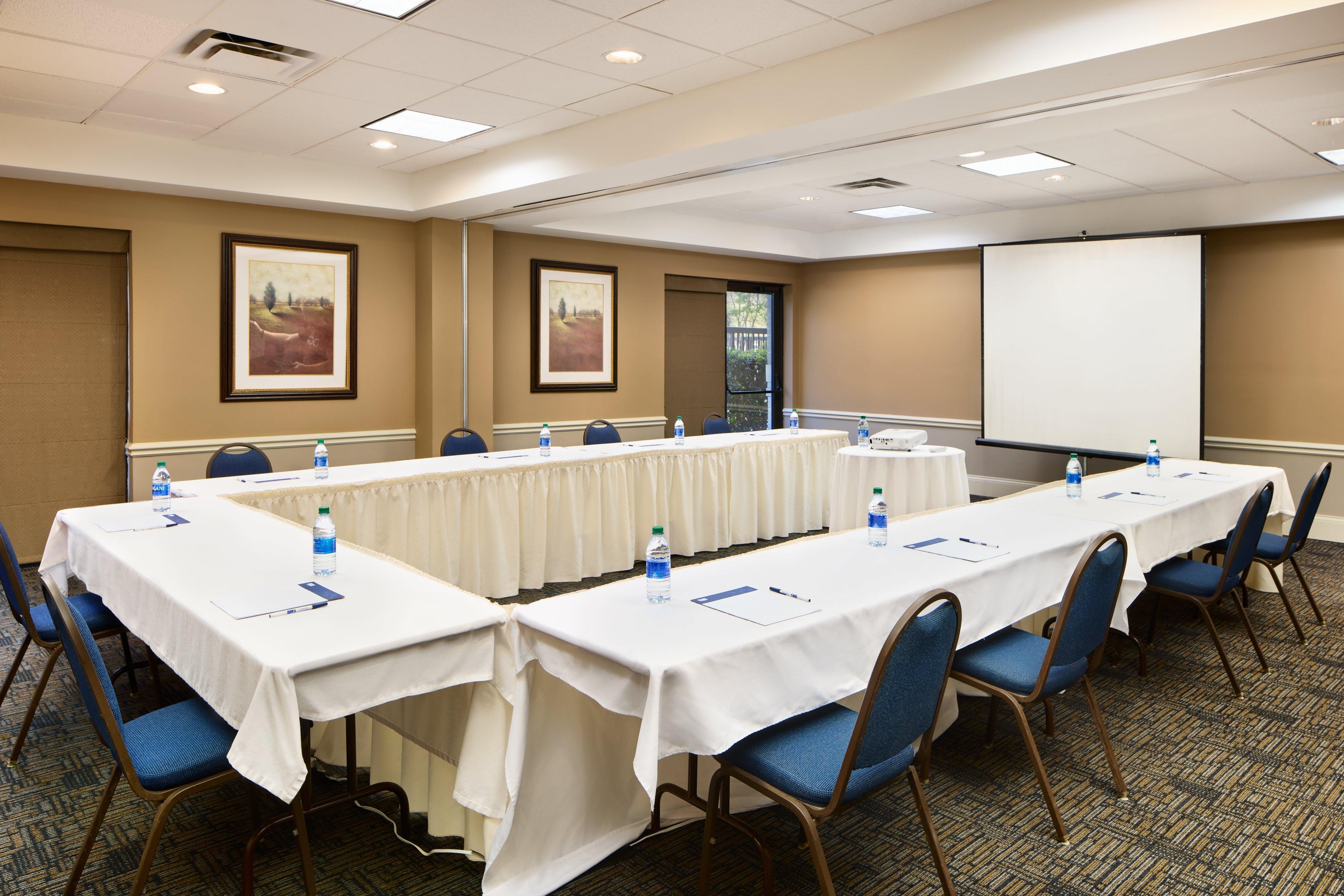 Holiday Inn Express & Suites Alpharetta By Ihg Esterno foto