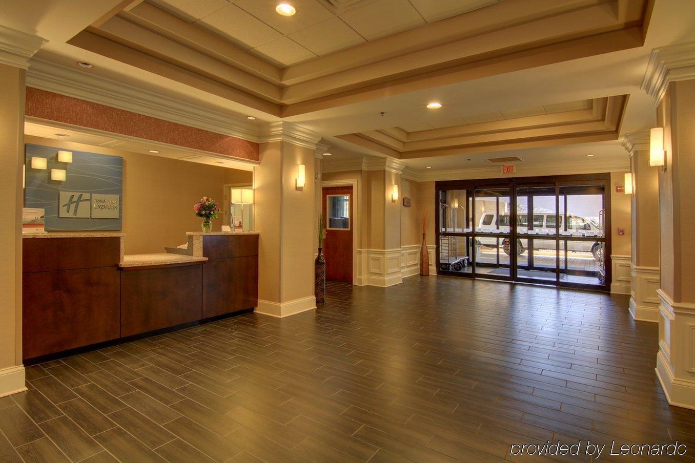 Holiday Inn Express & Suites Alpharetta By Ihg Esterno foto